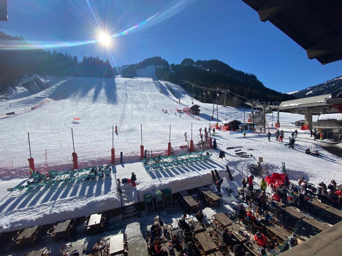 Le Schuss Hotel Chatel Bagian luar foto
